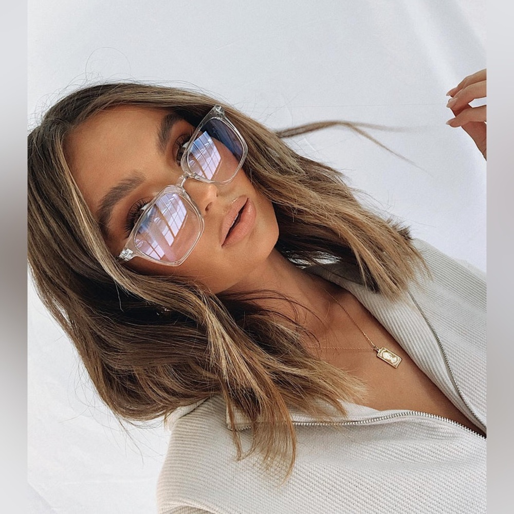 Princess Polly Miracle Love Blue Light Glasses